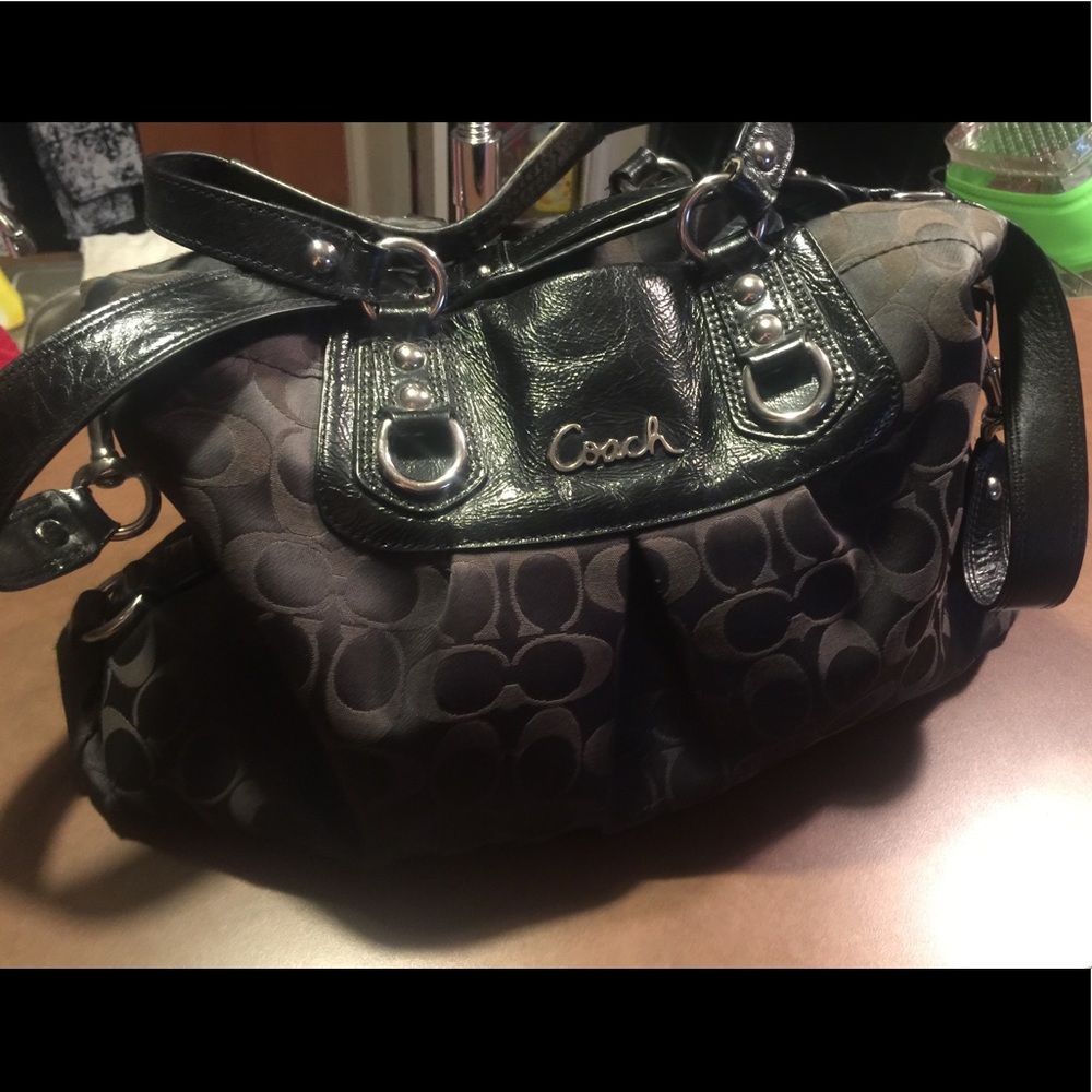 Coach Ashley Signature Sateen Carryall (F15510)